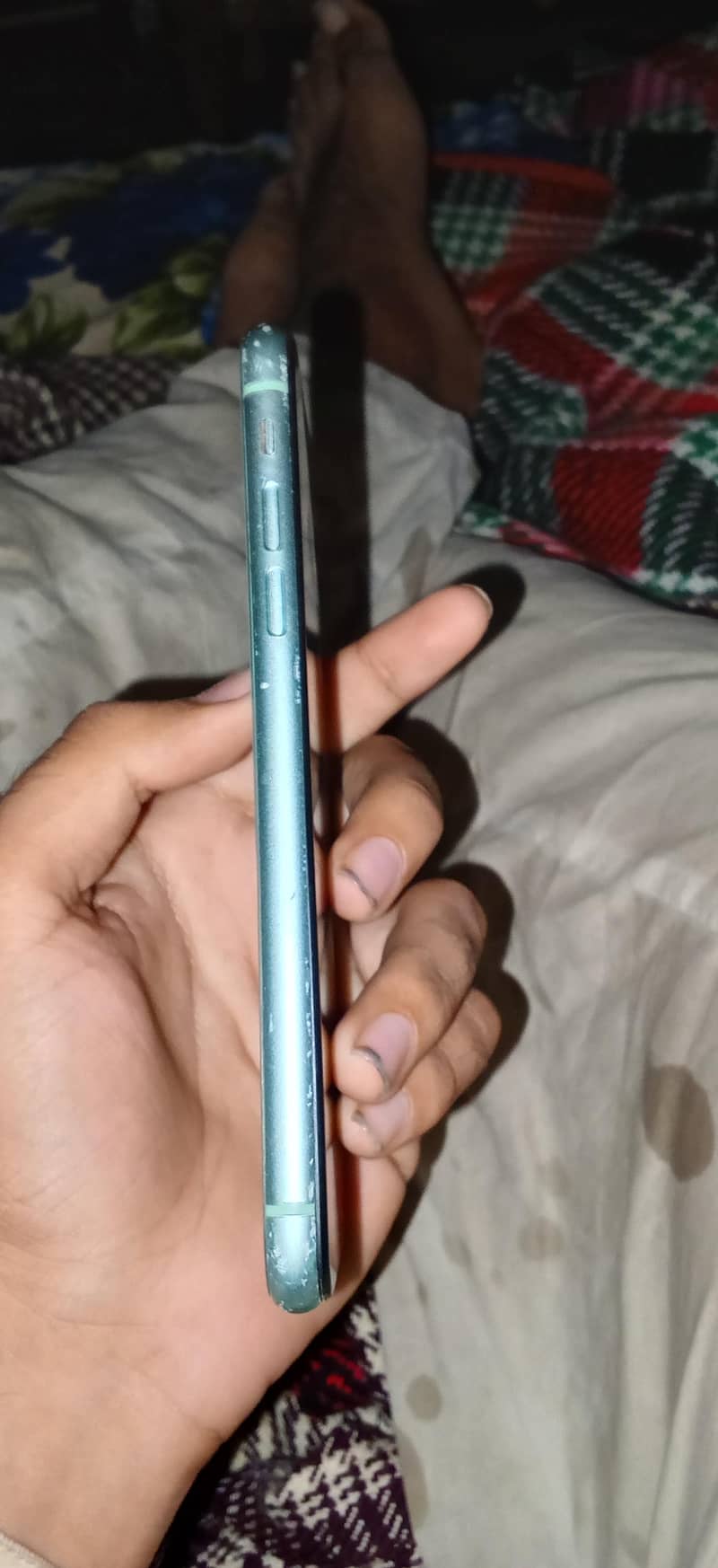 Apple iPhone 11 3