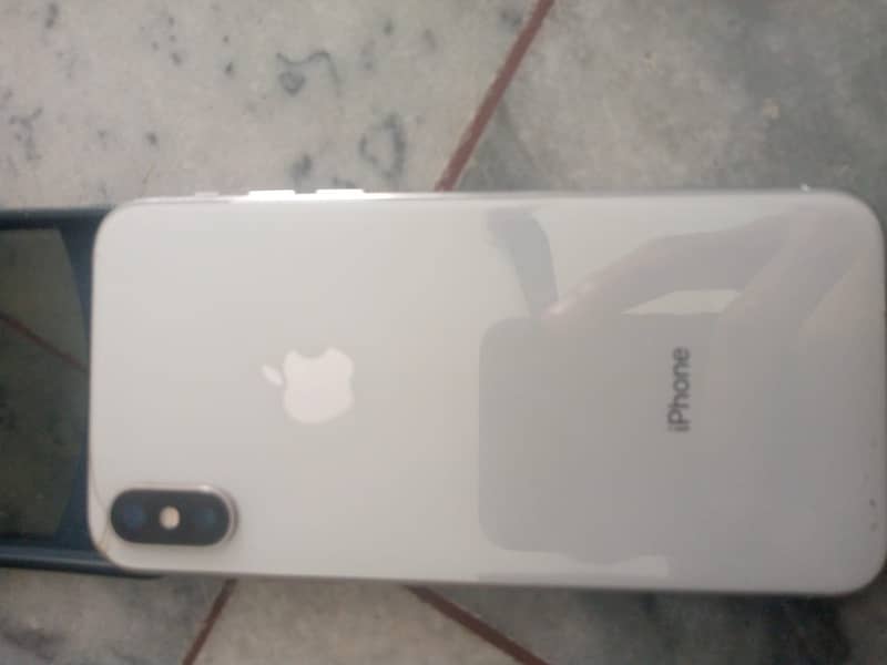 Apple iPhone X 2