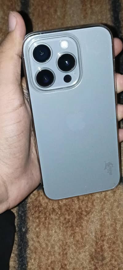 Apple iPhone 15 Pro