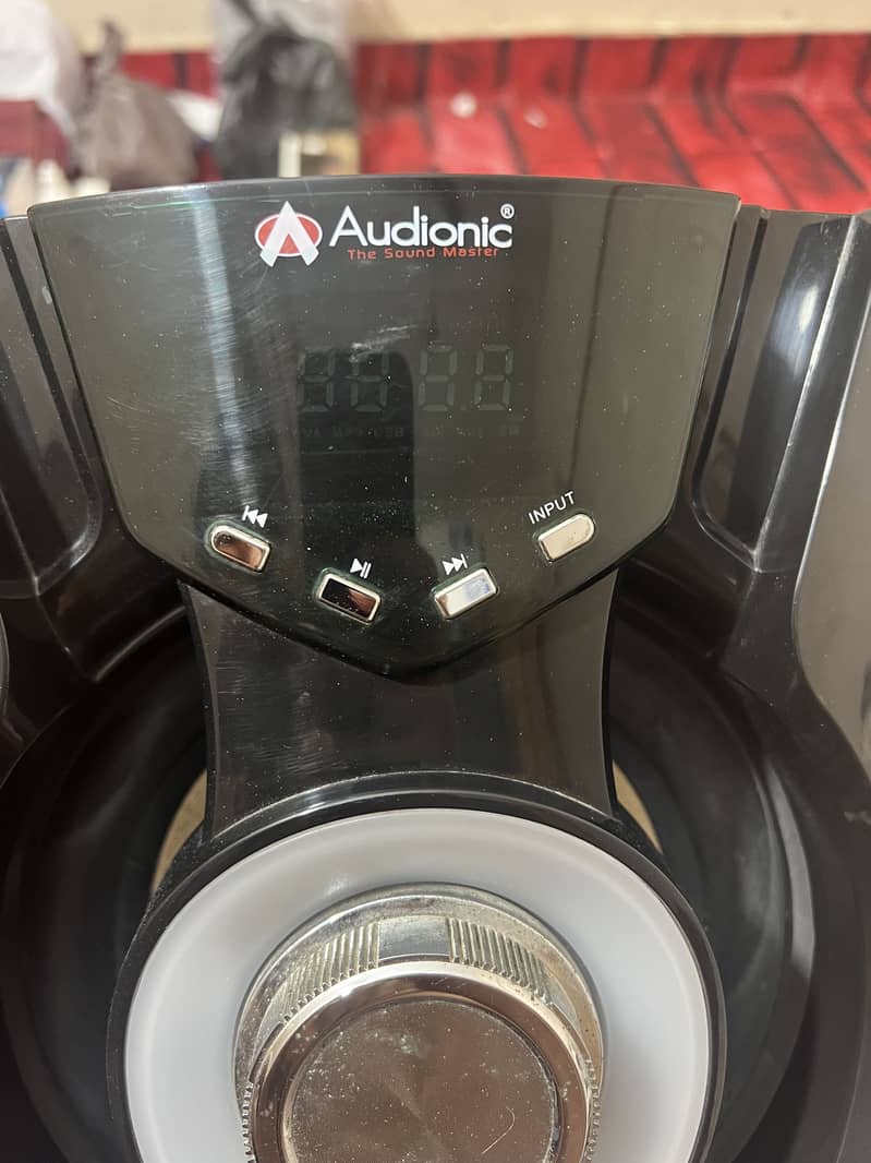 Audionic RB-110 Speaker 8