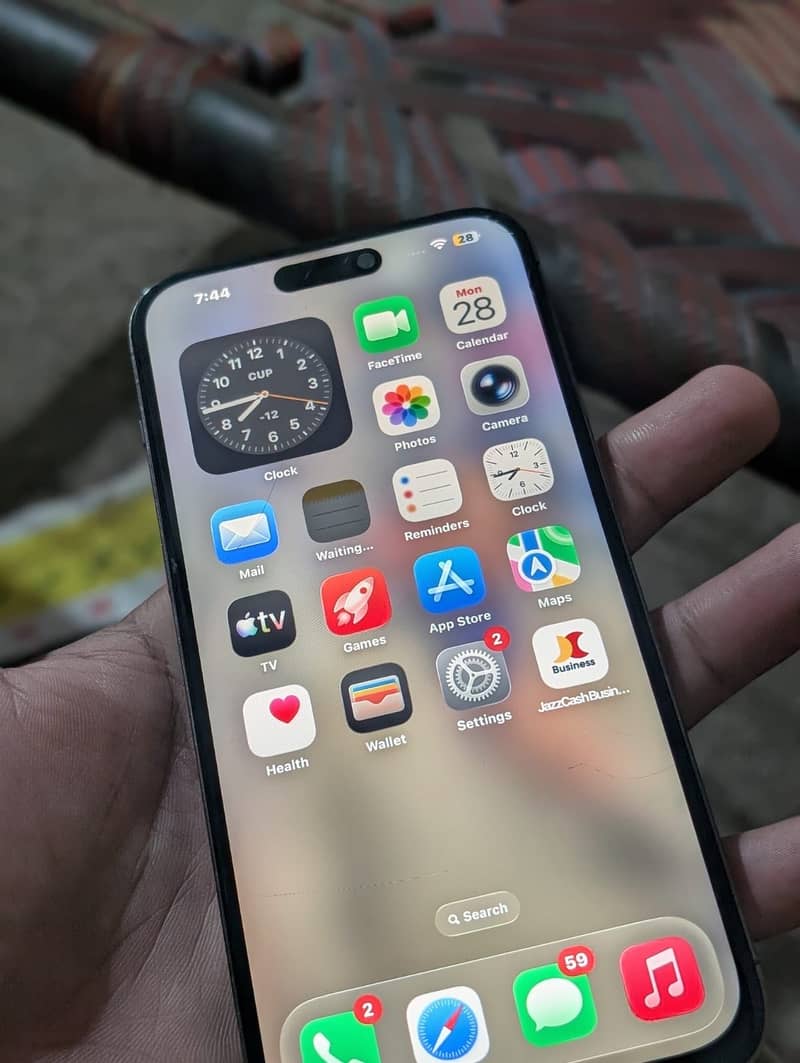 iphone 14 pro max 4