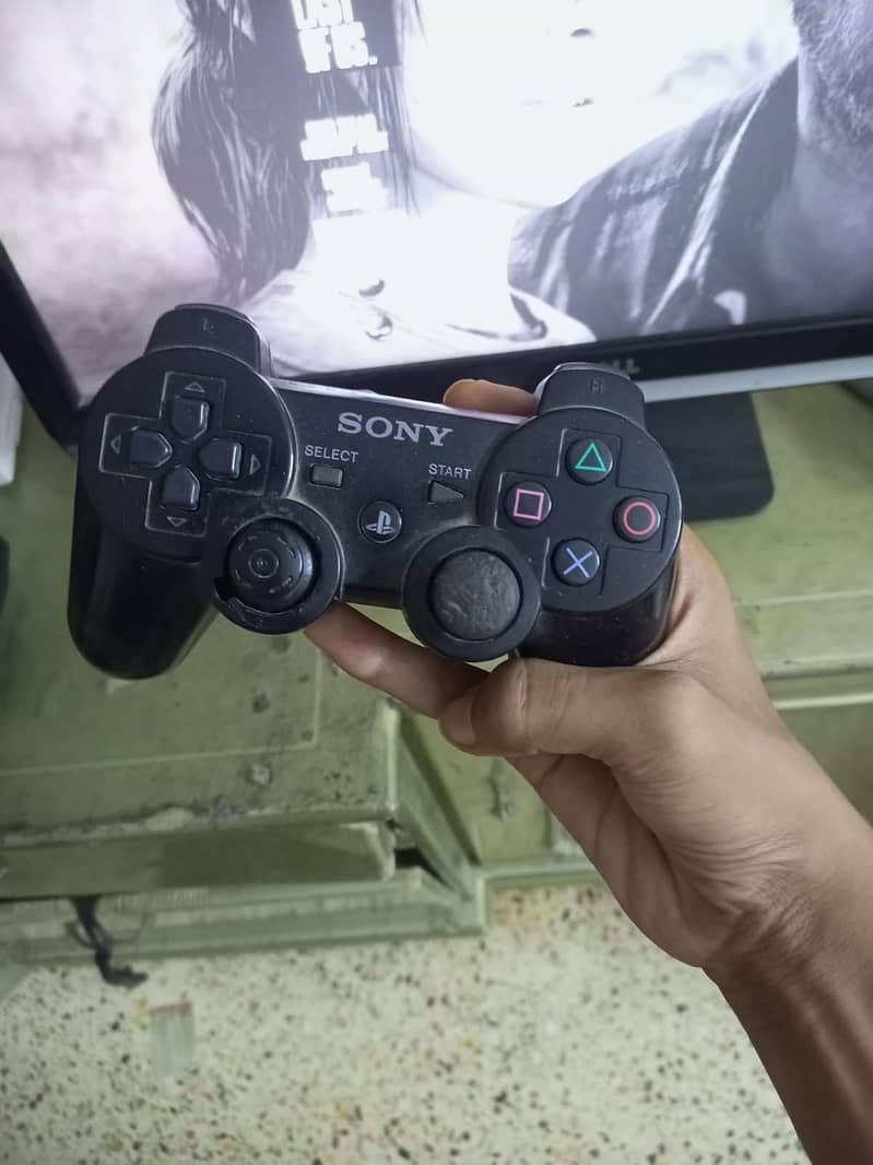 PS3 slim 1