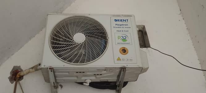 Orient ac 18x infinity DC inventor T3 1.5ton