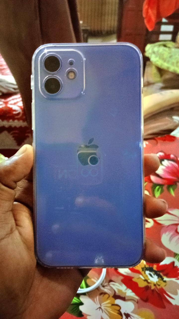 Apple iPhone 12 0