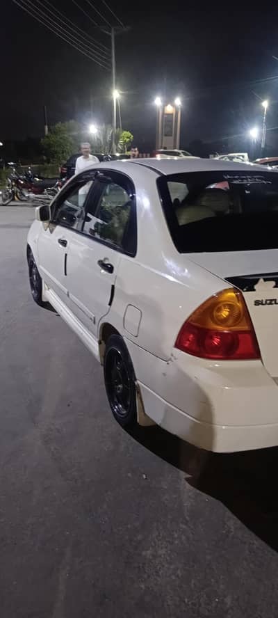 Suzuki Liana 2007