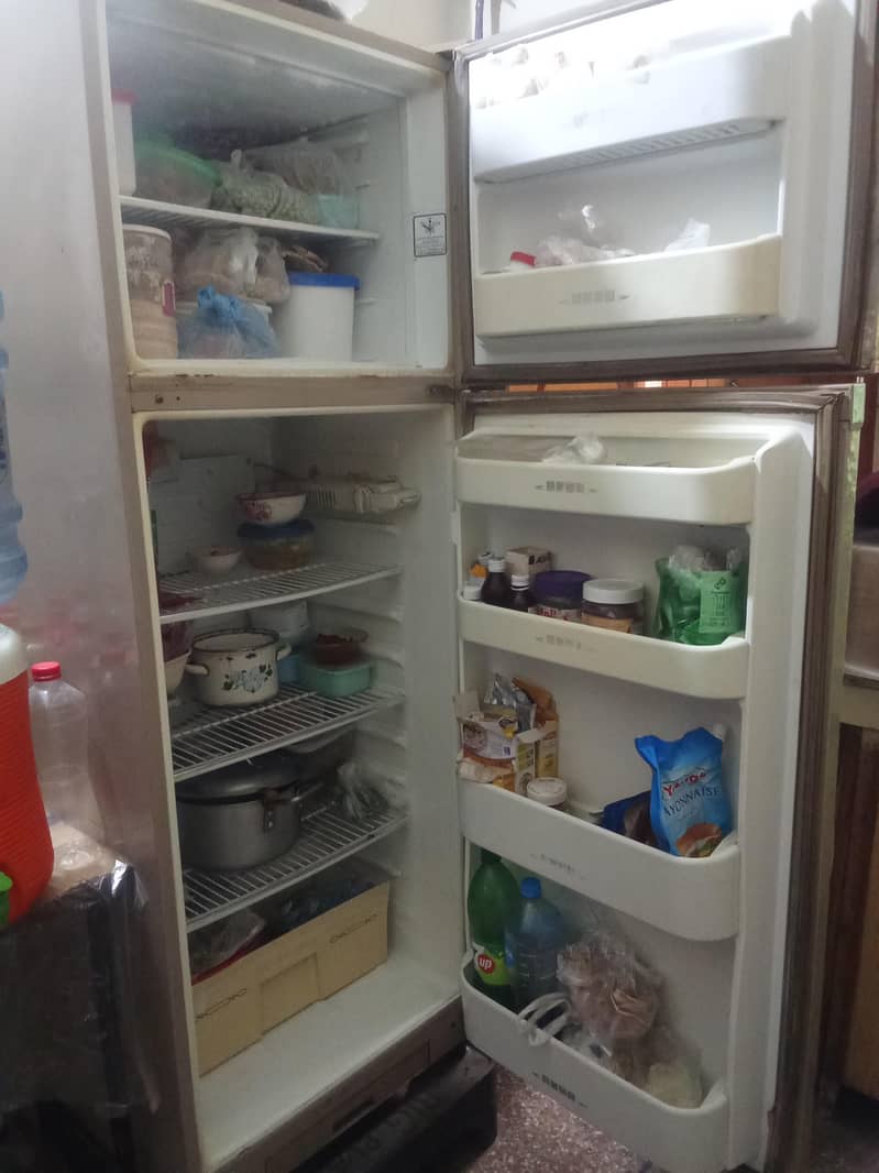 fridge 0