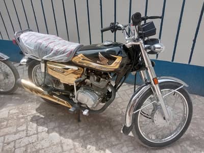 2026 Honda CG 125 Special Edition Gold