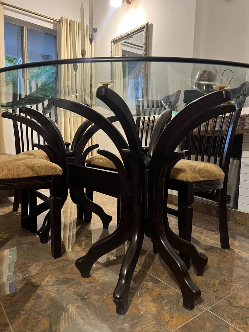 6 seater dining table 3