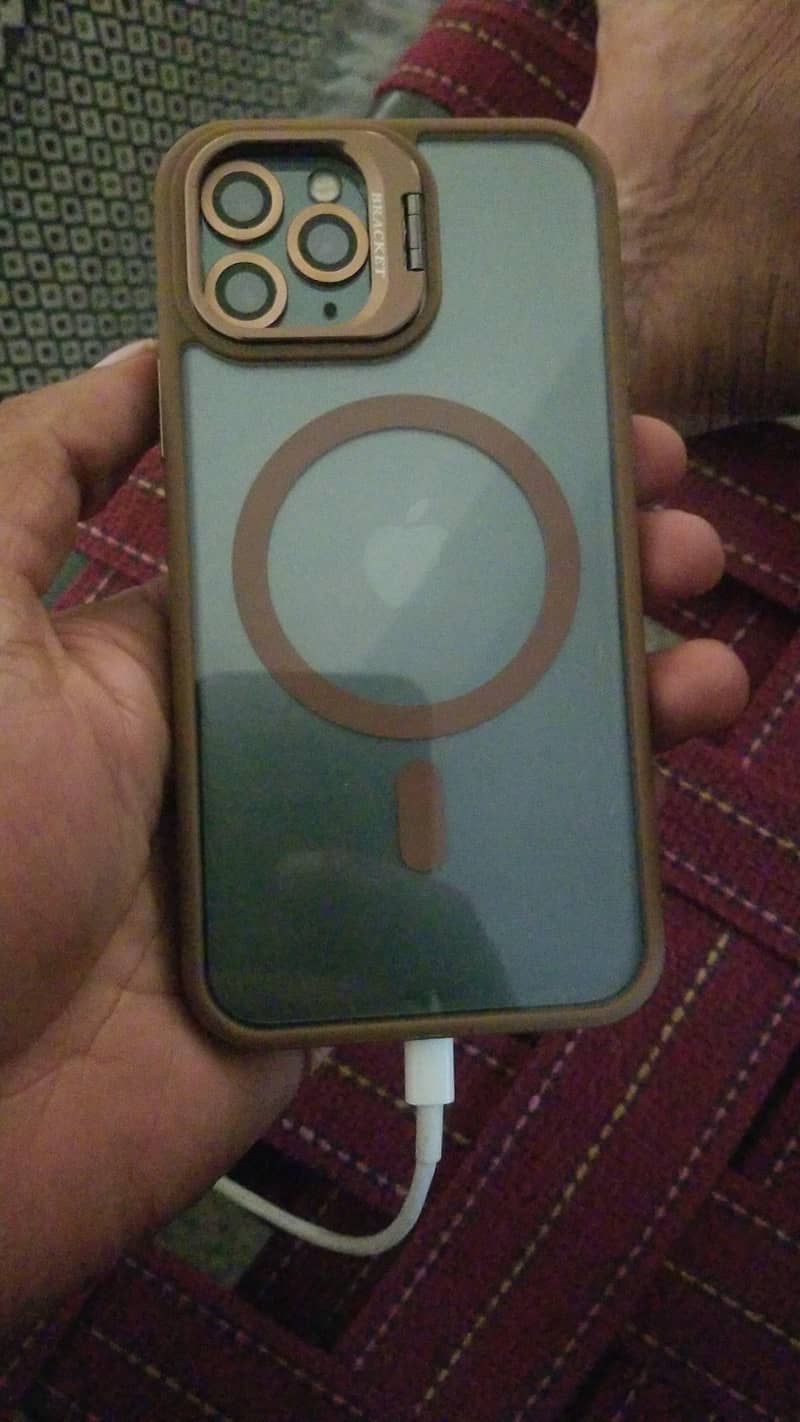 Apple iPhone 11 Pro 1