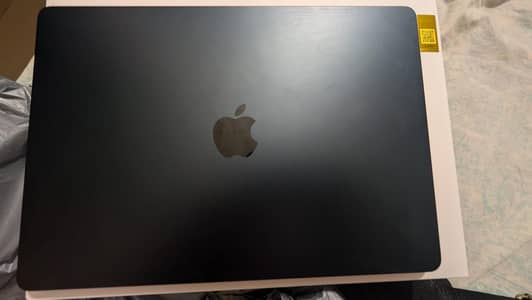 Macbook Air M5 Mercantile Variant (2 Years Pak Warranty)