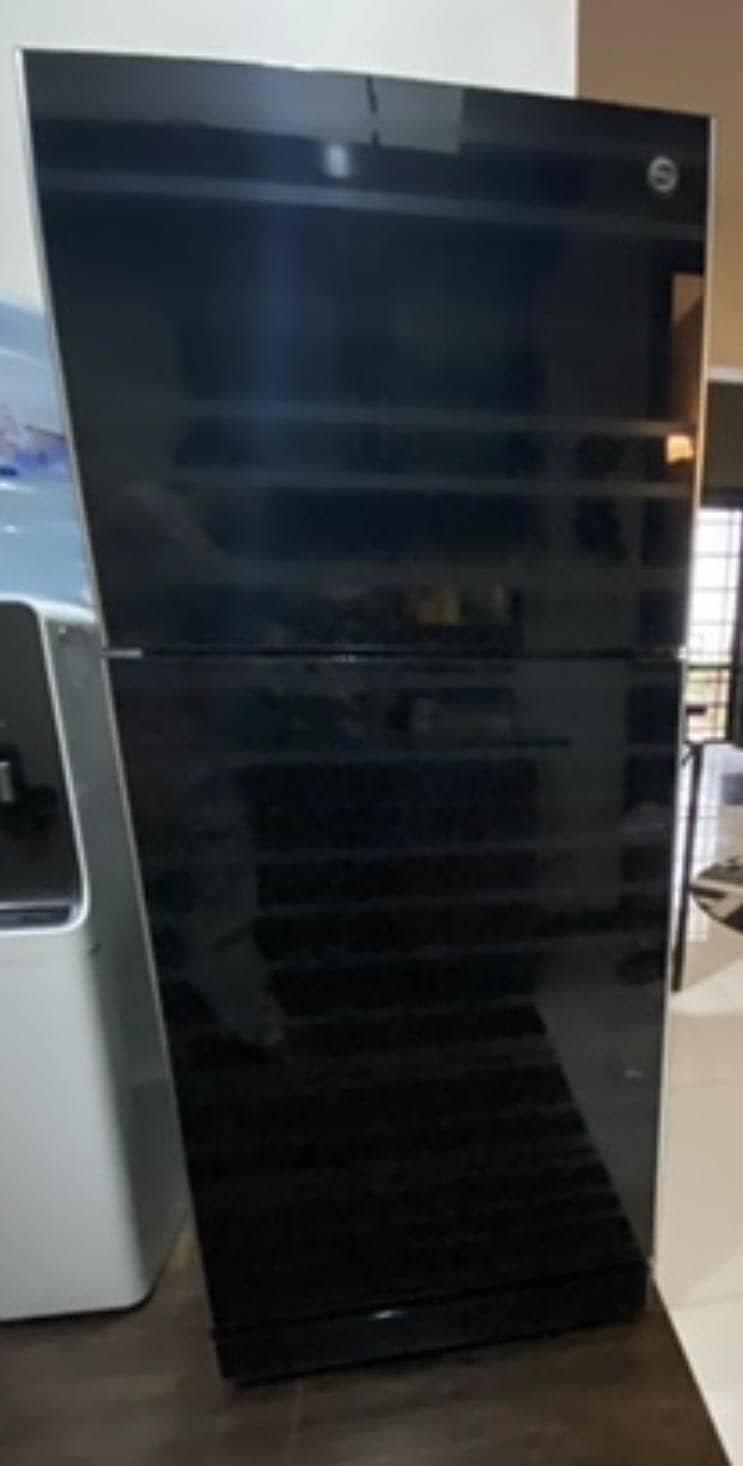 Refrigerator two door 7