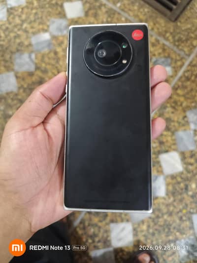 Sharp Aquos Sense