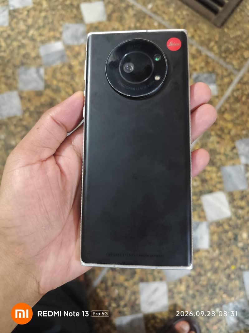 Sharp Aquos Sense 0