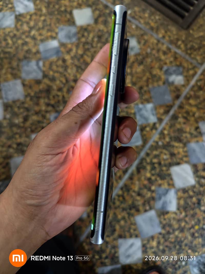 Sharp Aquos Sense 2