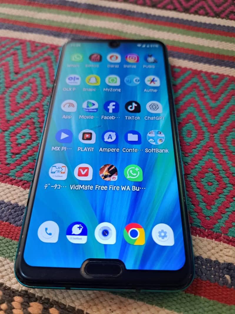 Sharp Aquos R3 0