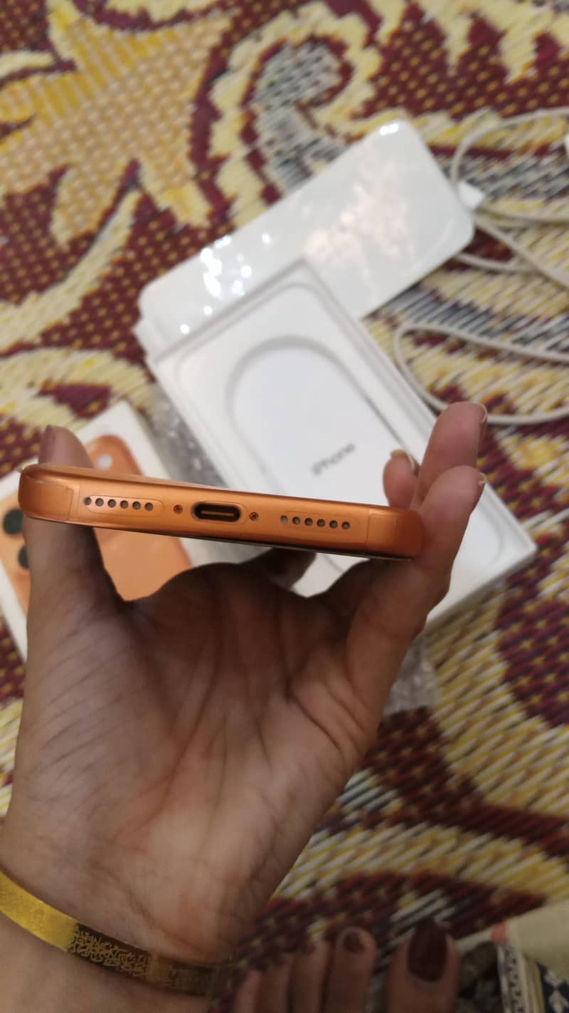 Apple iPhone 17 Pro Max (JV) 3