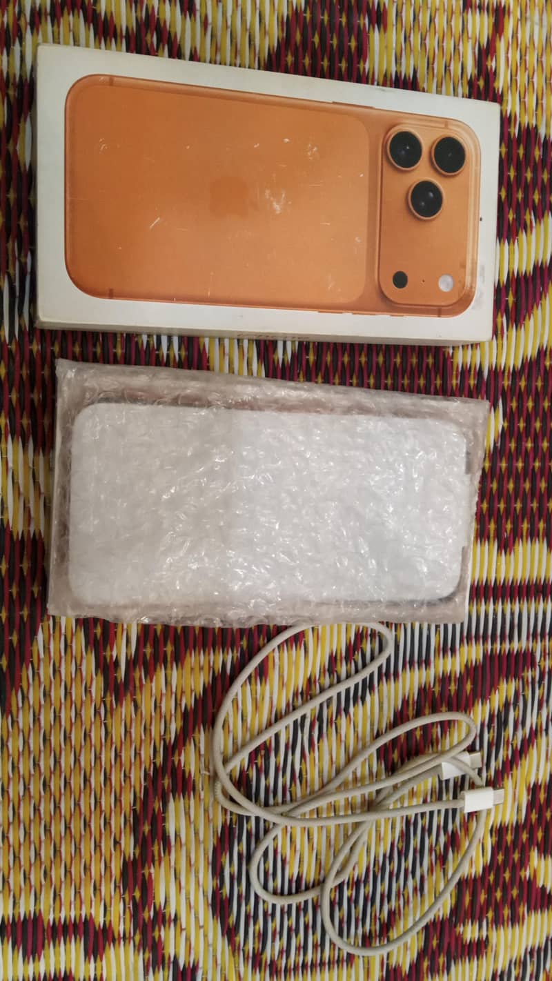 Apple iPhone 17 Pro Max (JV) 8