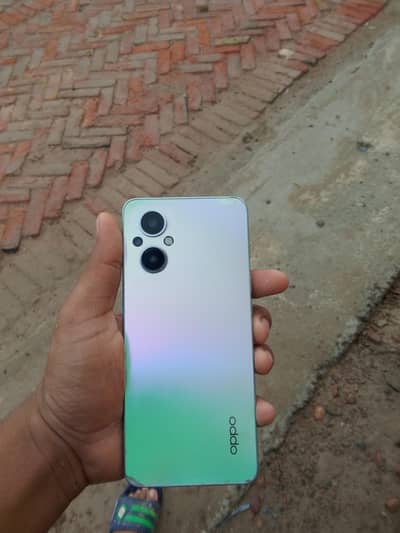 OPPO F21 Pro