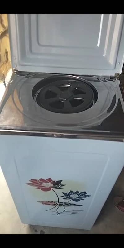 waching machine. and dryer new condition mai hai