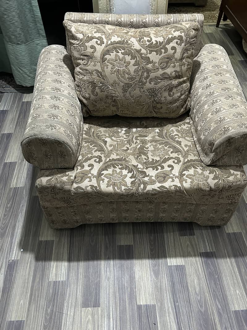 2 seater sofa 1