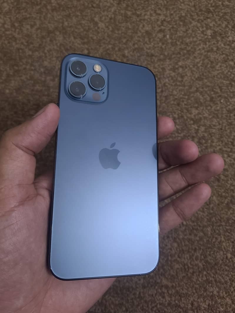Apple iPhone 12 Pro 2