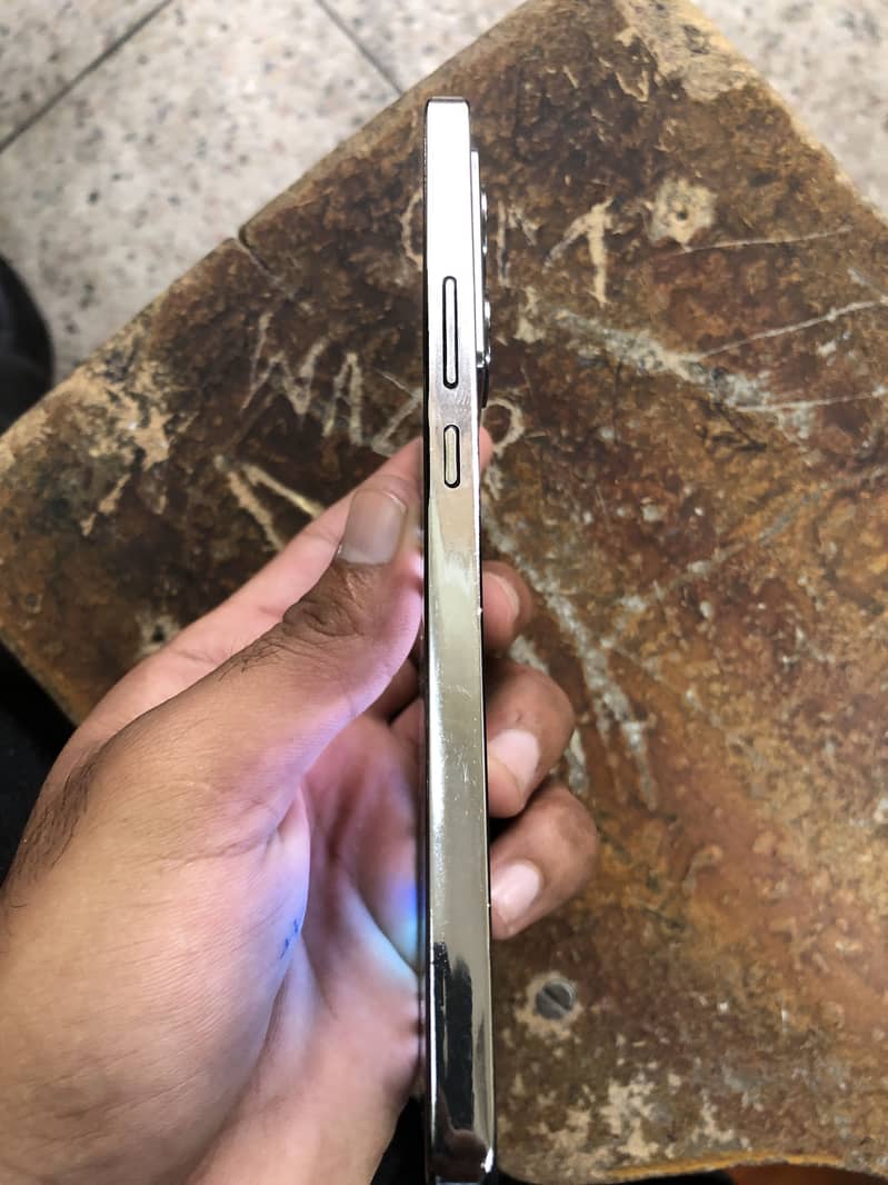 Infinix Note 40 3