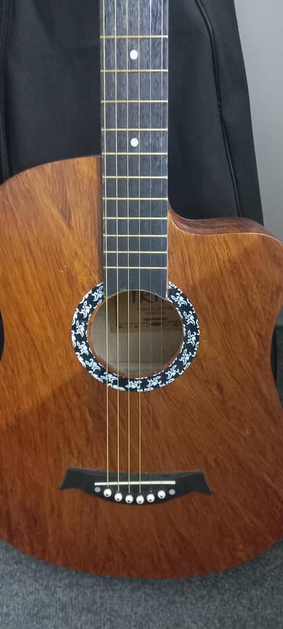 acoustic guitat