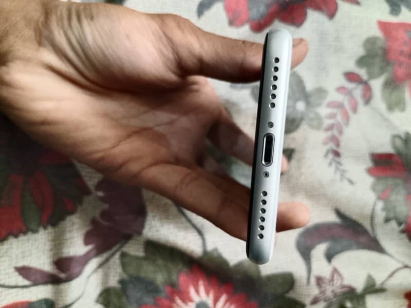 Apple iPhone SE 5