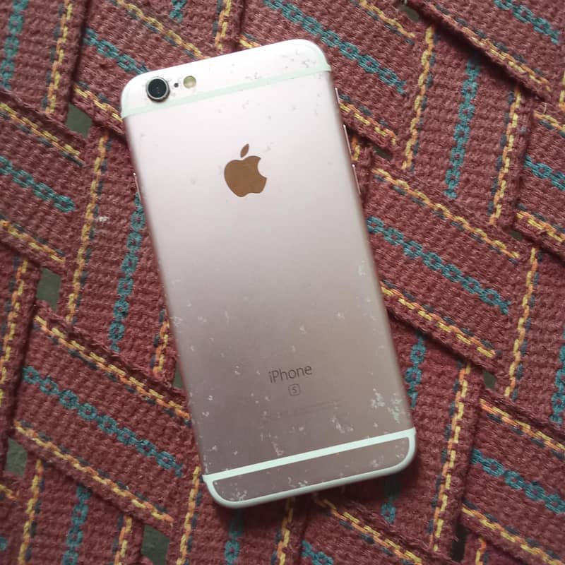 Apple iPhone 6S 3