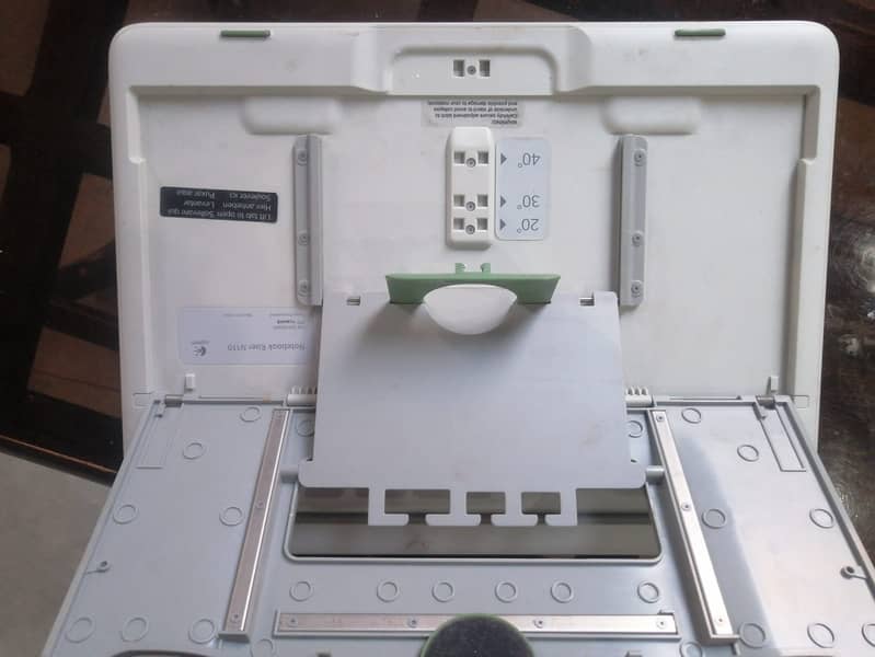 Logic Laptop Stand 4