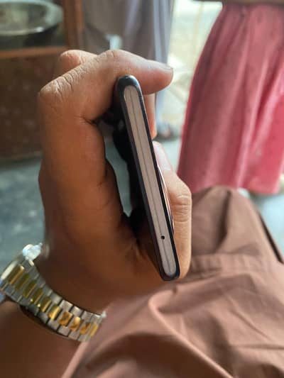 Vivo V30