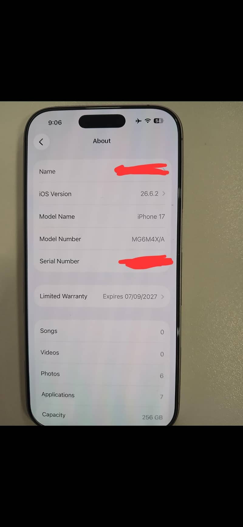 Apple iPhone 17 4