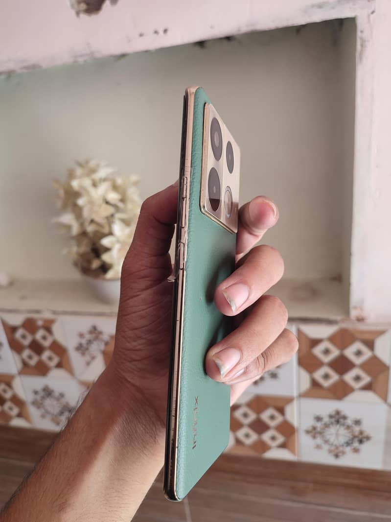 Infinix Note 40 Pro 2