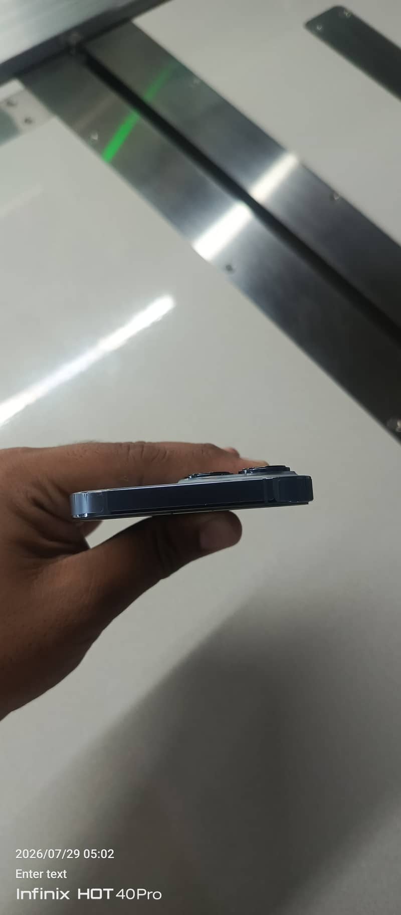 Apple iPhone 13 Pro 3