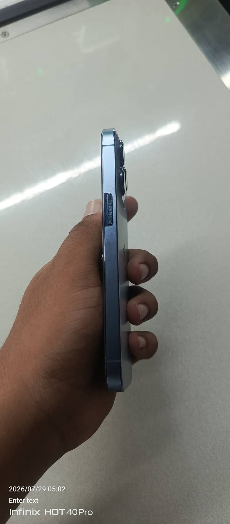 Apple iPhone 13 Pro 4