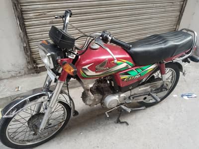 Honda 70 for sale 0345/4455786