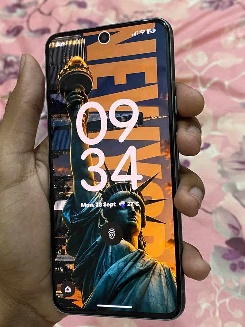 Google Pixel 8 1
