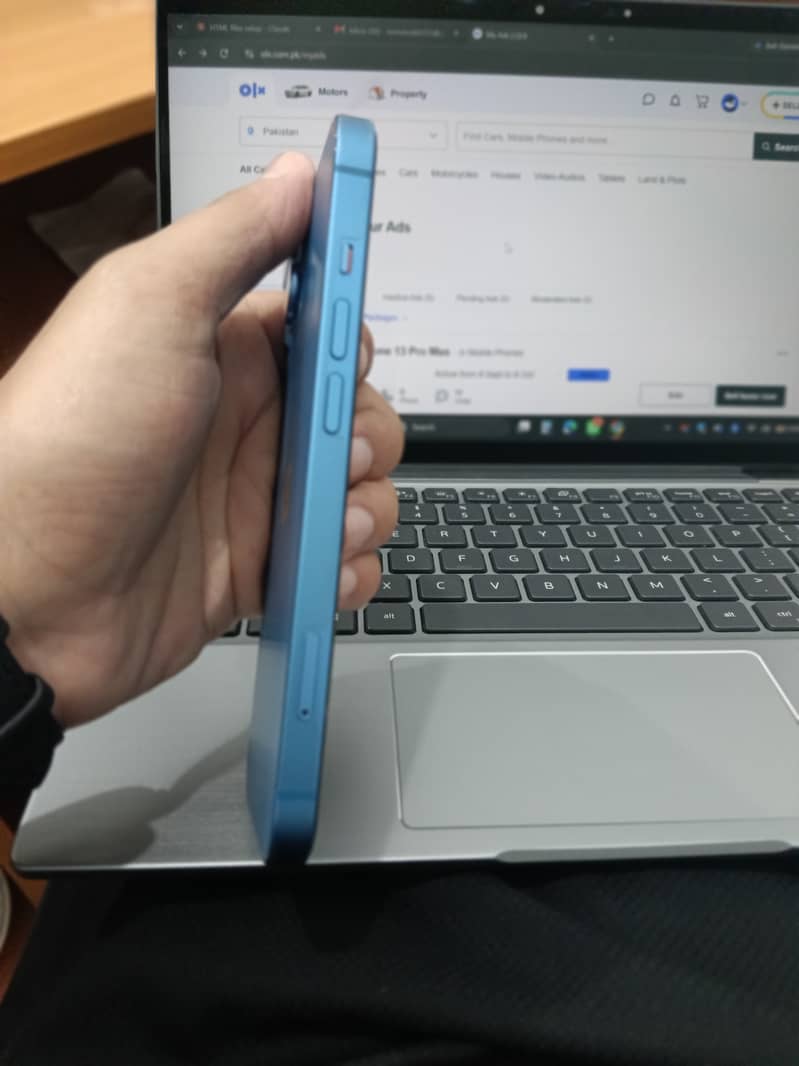Apple iPhone 13 Pro 2