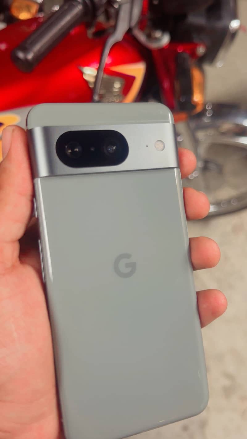 Google pixel 8 red add 1