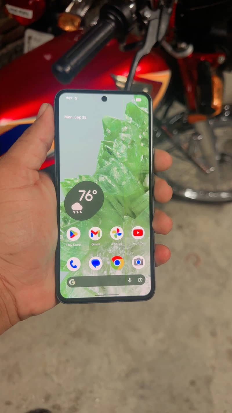 Google pixel 8 red add 2