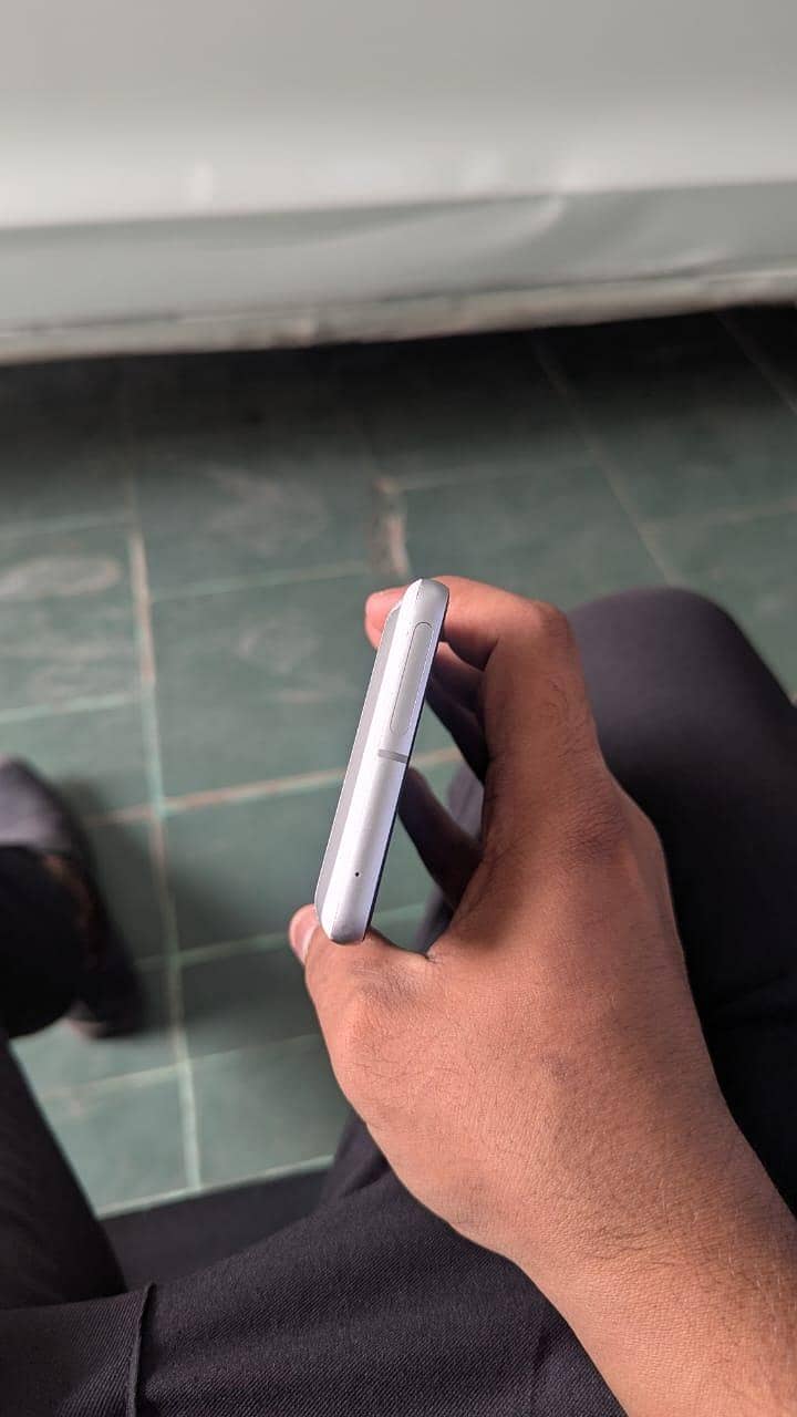 Google pixel 7 3