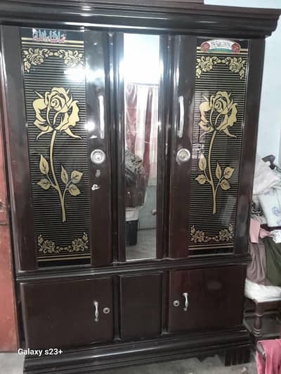 Beautiful Wooden Wardrobe / Almari For Sale”