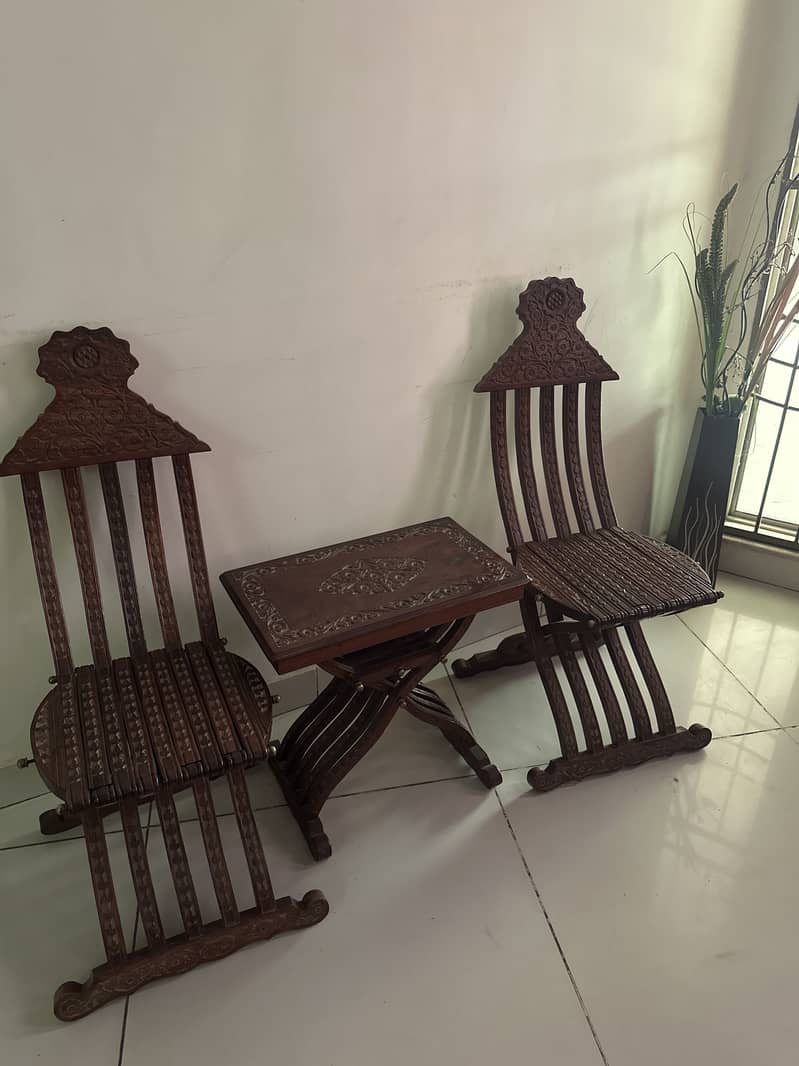 Chinioti chairs 0