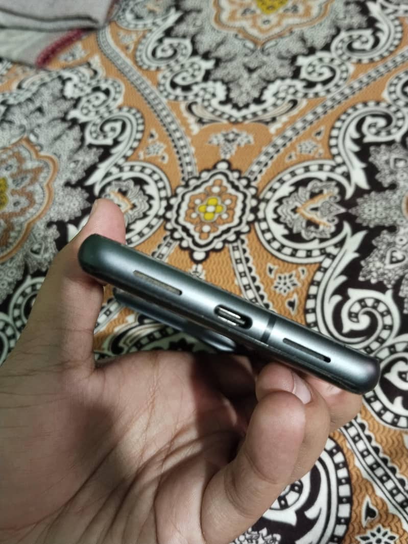 Google Pixel 7 6