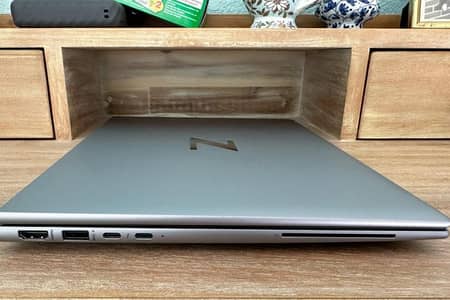 HP Z BOOK FIREFLY G9