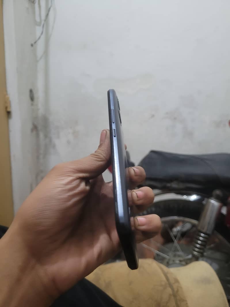Itel A49 4