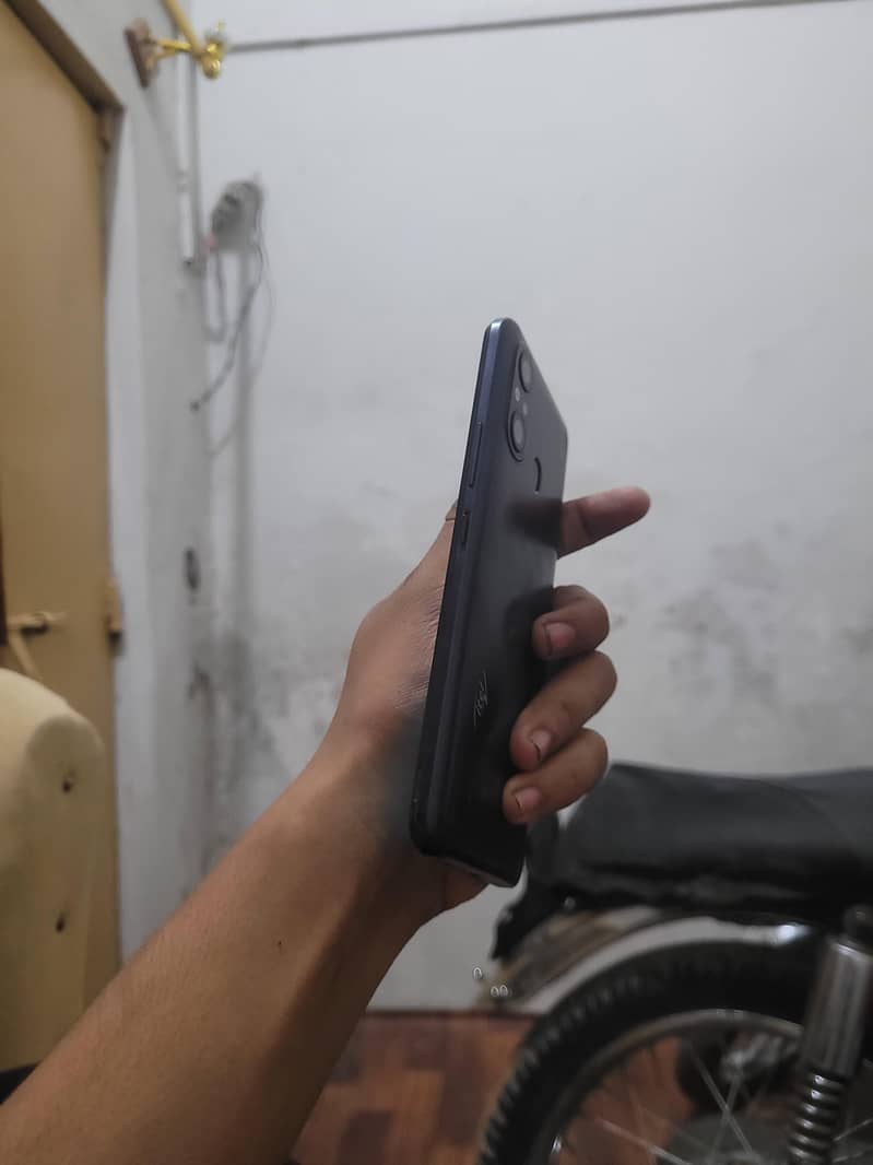 Itel A49 14