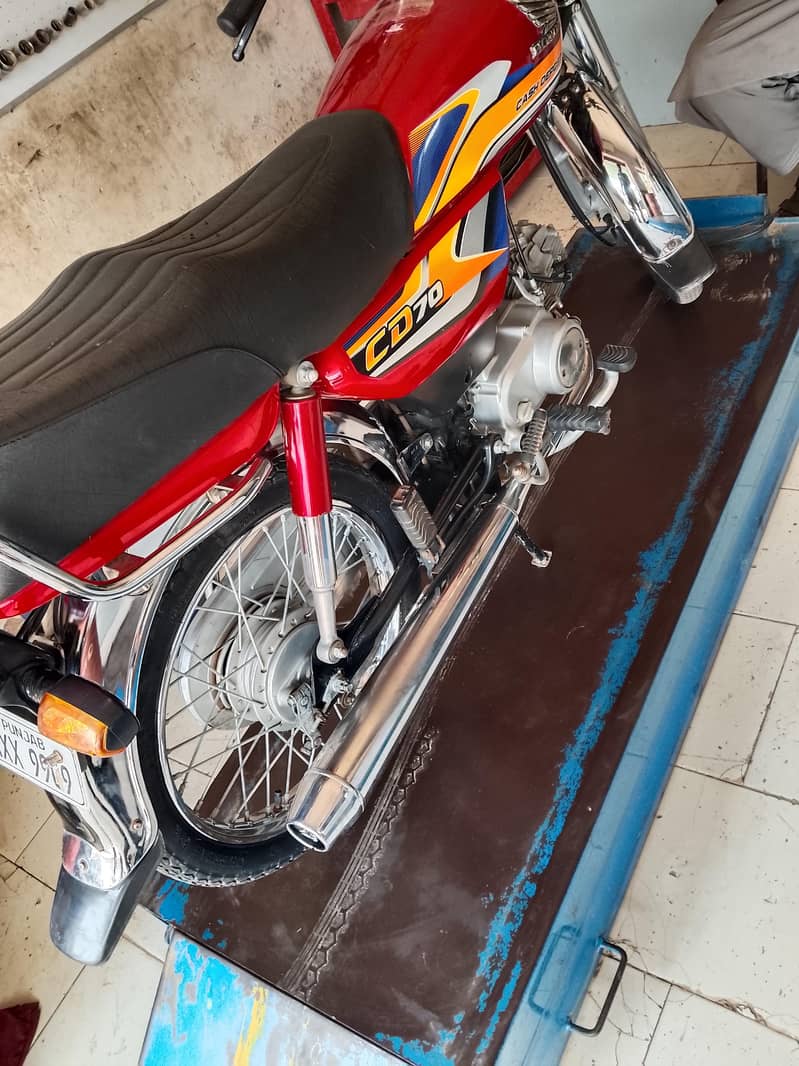 Honda CD 24/25 model 2