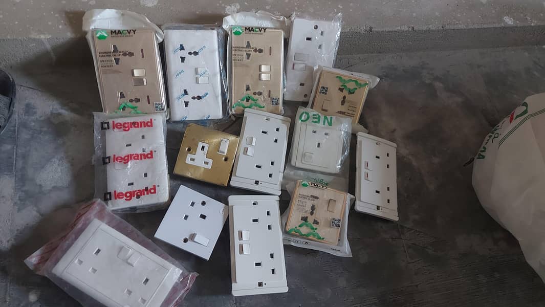 electrical double socket 1