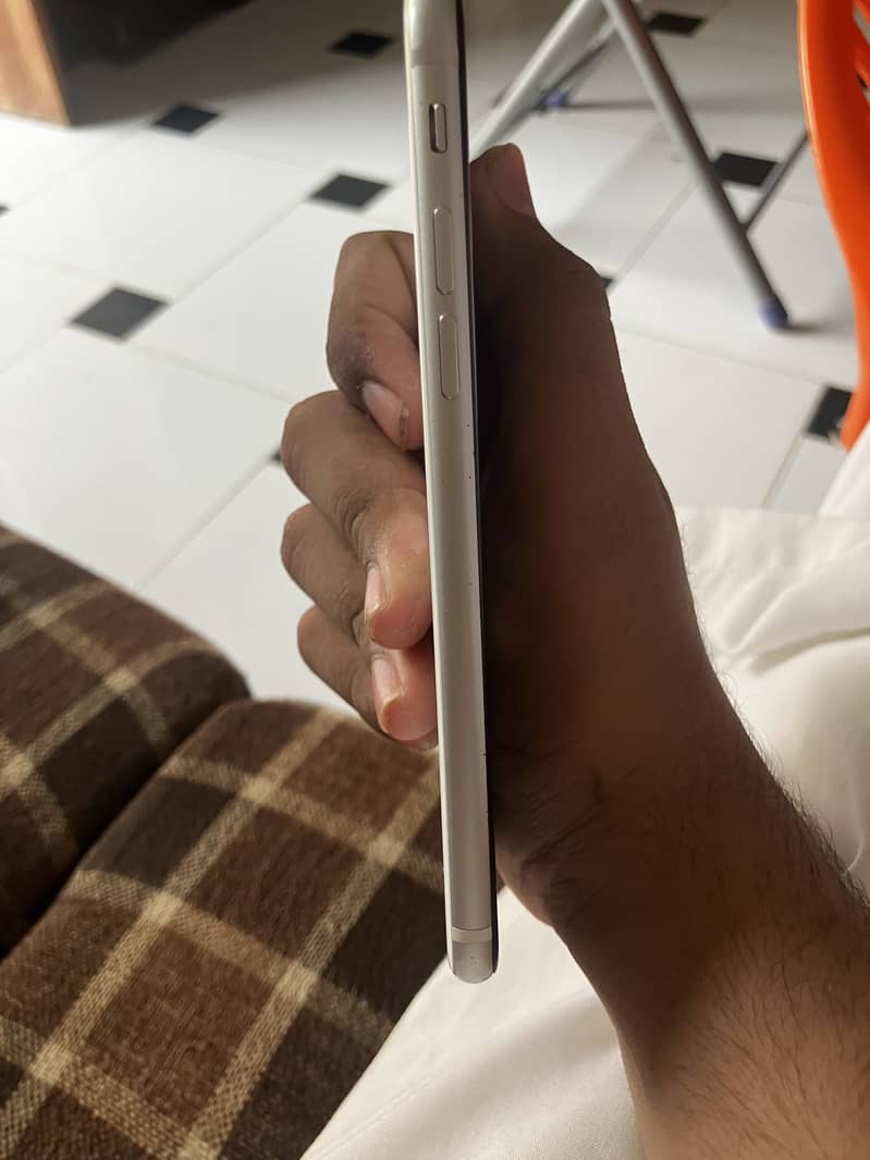 Apple iPhone SE 2
